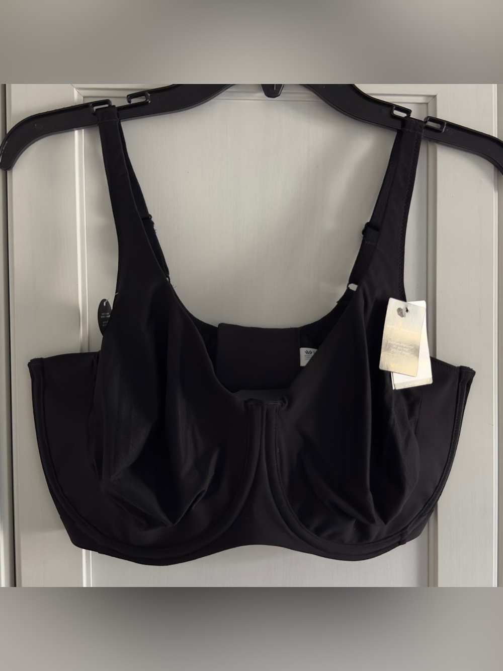 Wacoal Shape Revelation Pendulous Underwire Bra in Black Size US 36G